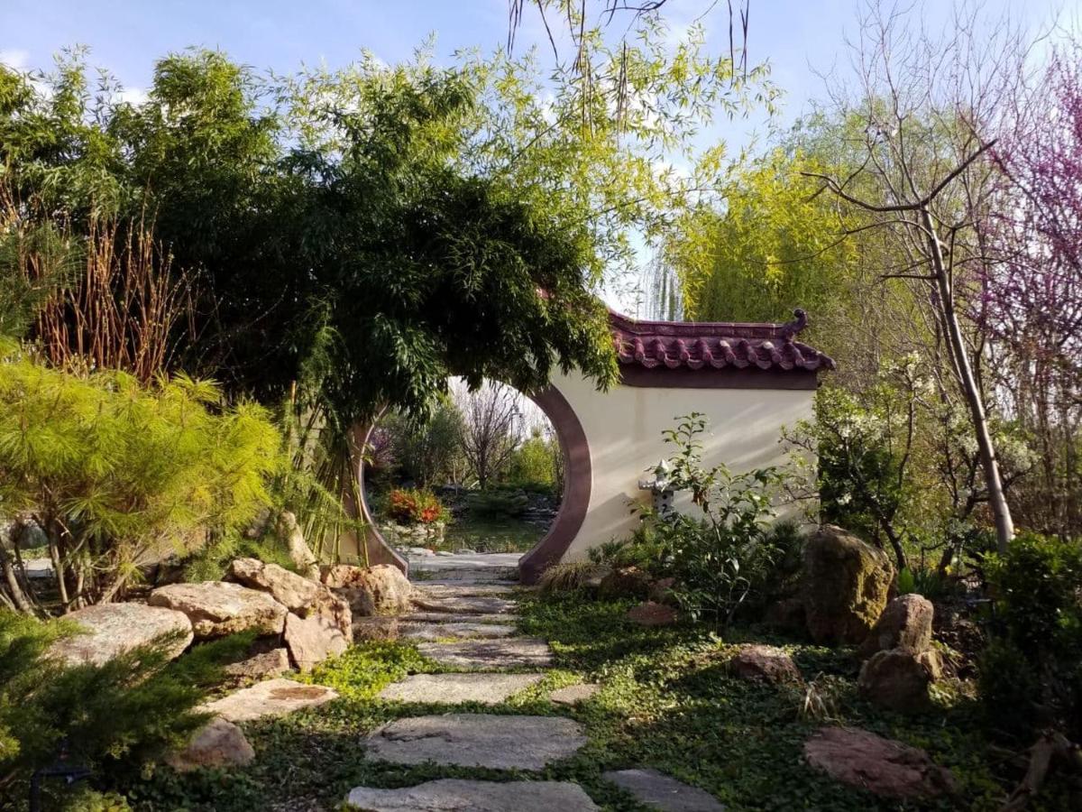 Uzumfermer Hotel & Winery Tashkent Exterior foto